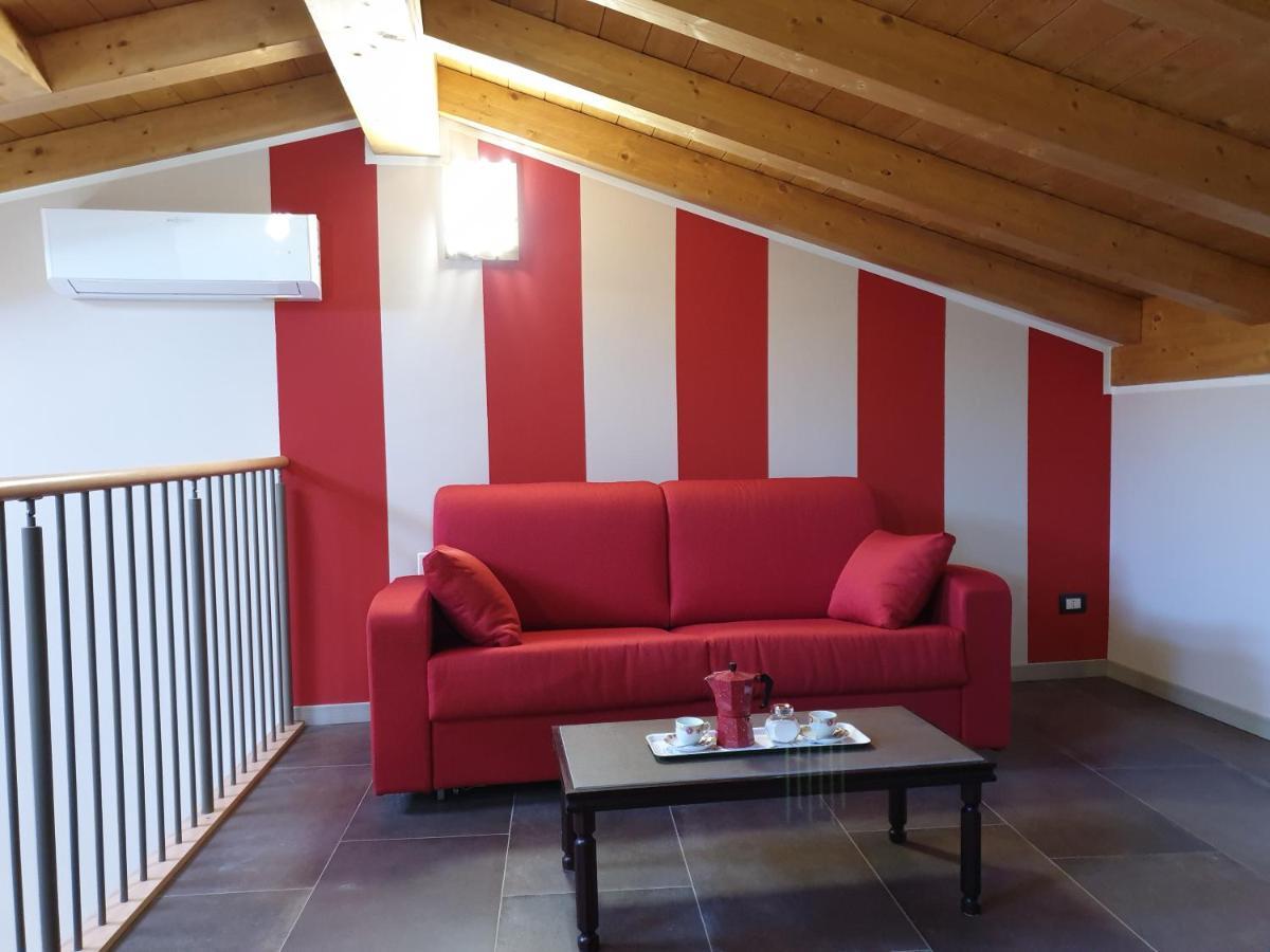 Dimora Rosso San Zeno - Wifi Veloce E Adatto Per Famiglie Верона Экстерьер фото