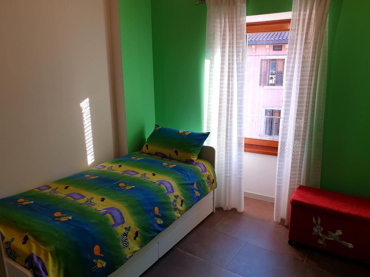 Dimora Rosso San Zeno - Wifi Veloce E Adatto Per Famiglie Верона Экстерьер фото